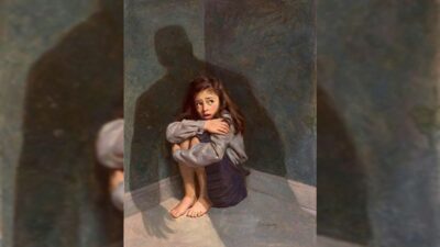 Orang Tua Perlu Tahu! Buku Broken Strings Viral Bahas Child Grooming