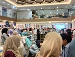 Anniversary ke-42, Chandra Super Store Diskon Busana dan Kosmetik Hingga 50 Persen