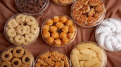 Dari Jual Sayur ke Kue Lebaran, Yati Manfaatkan Peluang Musiman Ramadan