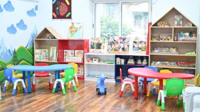 Standar Memilih Daycare yang Aman, Bukan Sekadar Tempat Menitipkan Anak
