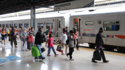 Penumpang Kereta Api di Lampung Meningkat, Udara dan Laut Menurun